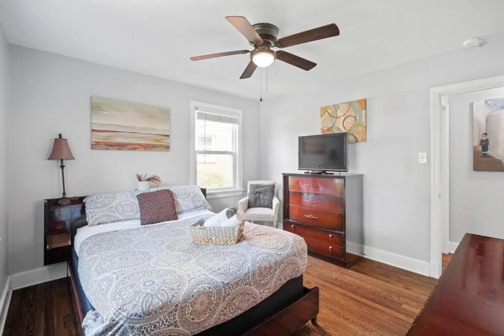 Private House + Yard Central Location To All Rva 里士满 外观 照片