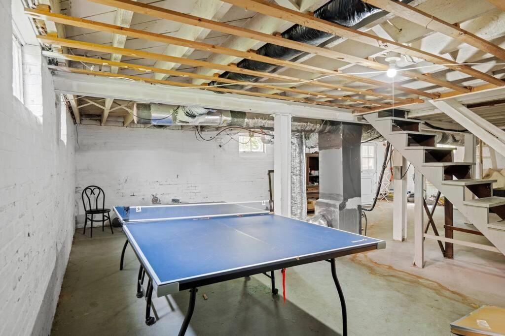 Private House + Yard Central Location To All Rva 里士满 外观 照片